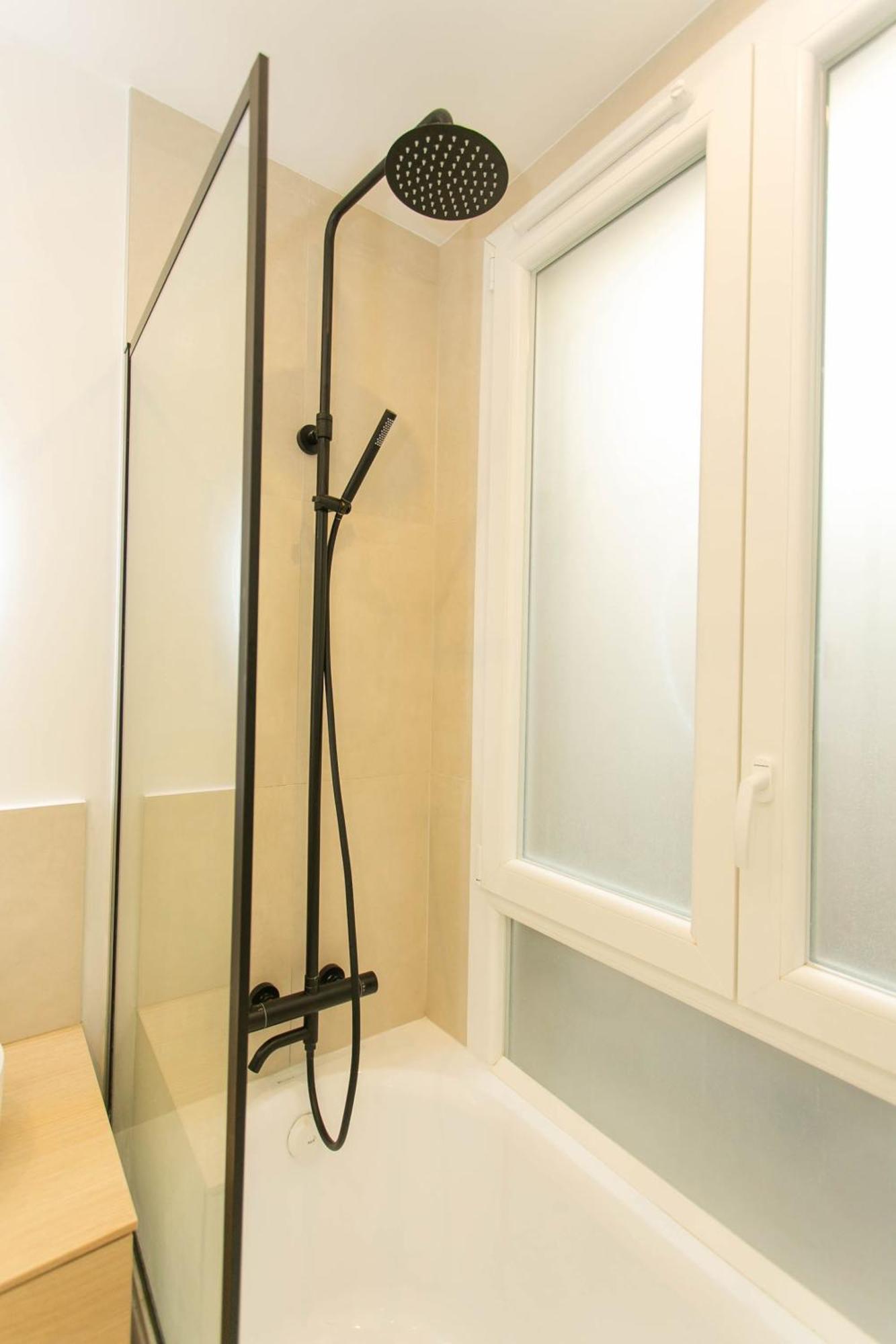 Bnbnova - Haussmann - 2br Near Champs-elysees * Paris