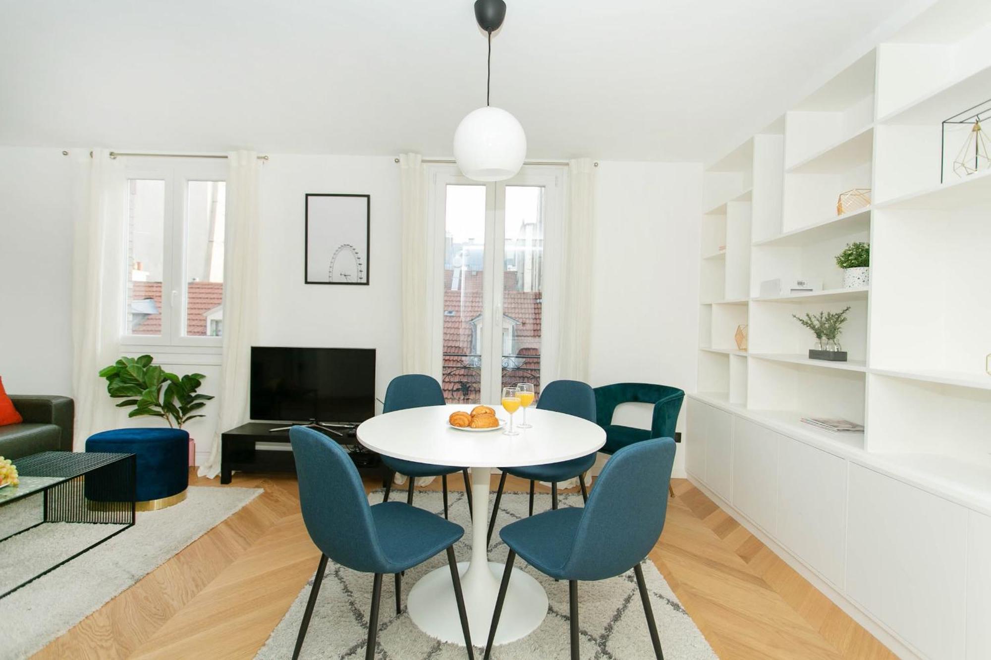 Bnbnova - Haussmann - 2br Near Champs-elysees Apartment *