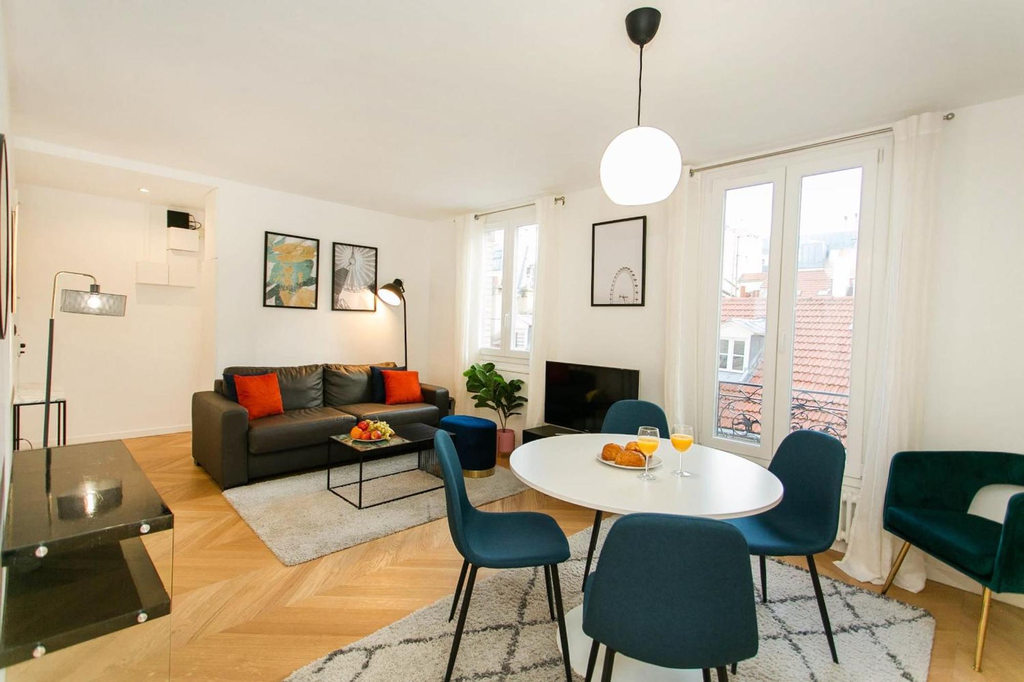 Bnbnova - Haussmann - 2br Near Champs-elysees Apartment Paris